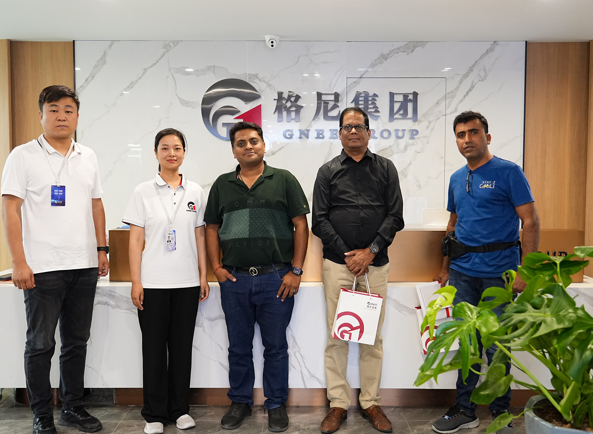 On May 11, GNEE STEEL warmly welcomed the arrival of stainless steel manufacturers from India